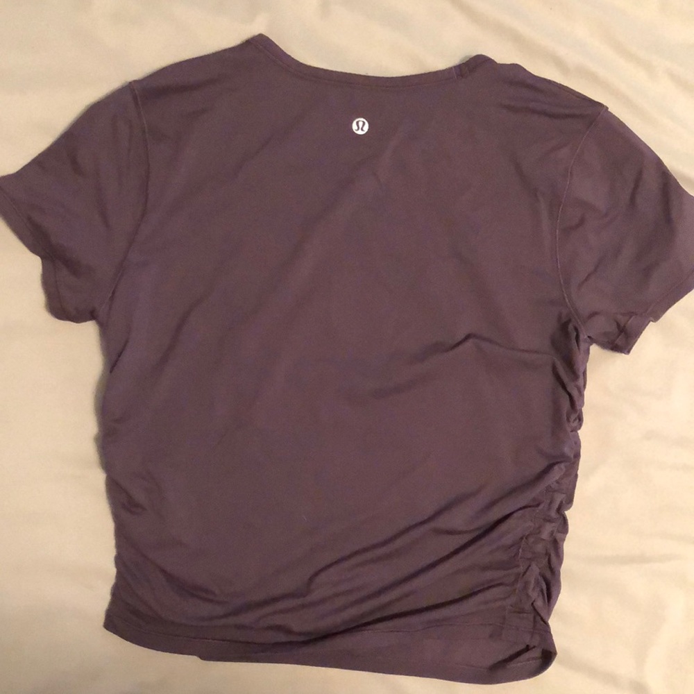 Lululemon workout top